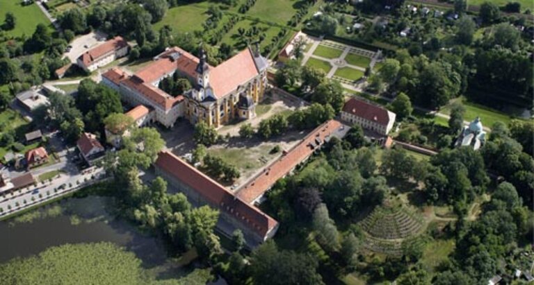 HANSA Klima Referenz Klimatisierung Klosterstift Neuzelle